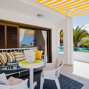  Apartment Carabelas 8, Next To The Sea And Amenities